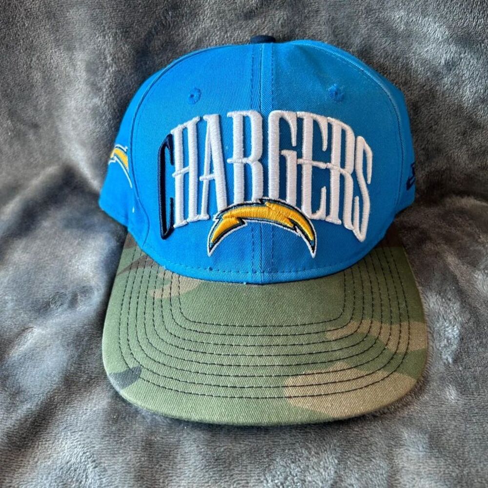 New Era one-of-kind Custom LA Chargers 9FIFTY snapback hat features with a uniq